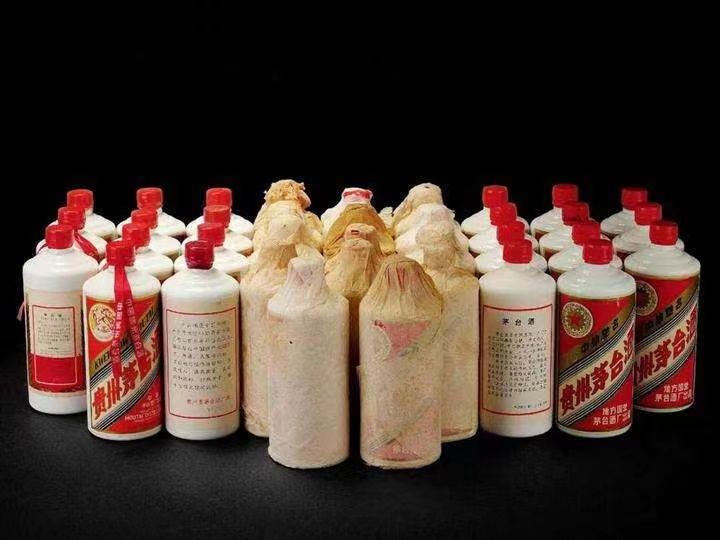 莲都日照岚山回收酒价格哪里回收(附近上门回收茅台酒）?